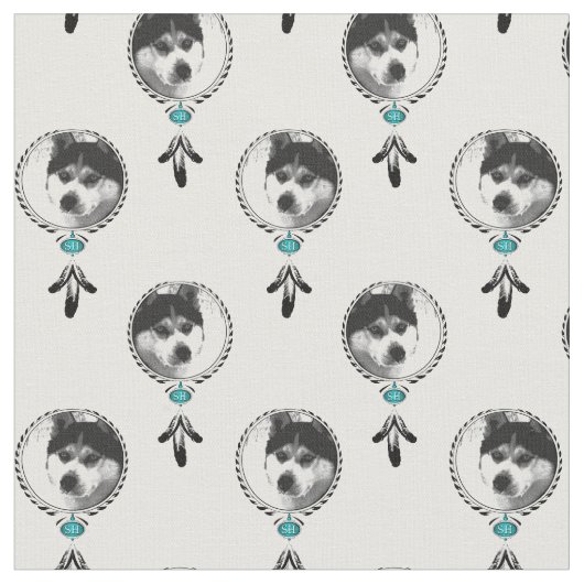 Traumfänger Husky Medaillon mit Adlerfedern ファブリック (クローズアップ)