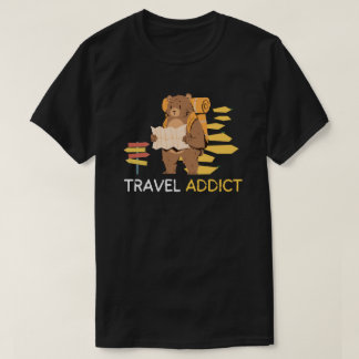 Travel Addict | かわいいくまの冒険Tシャツ Tシャツ