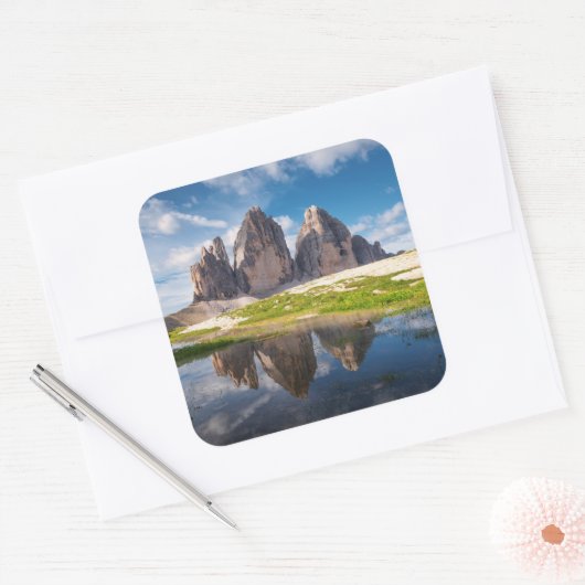 Tre Cime di Lavaredo/Drei Zinnen Dolomite mountain スクエアシール (封筒)