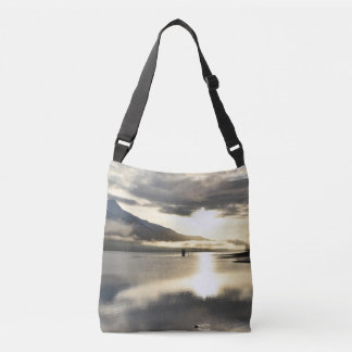 TreadwellのPumphouse クロスボディバッグ