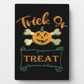 Treat or trick skull and crossbones Halloween pump フォトプラーク (正面)
