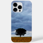 Tree in an empty field Case-Mate iPhoneケース (裏面)