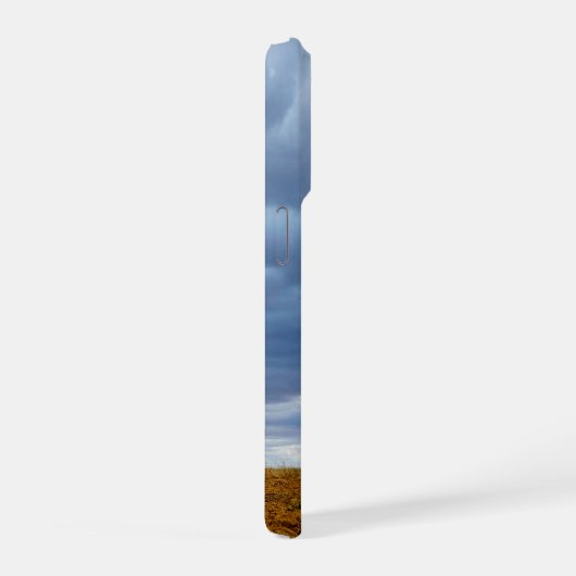 Tree in an empty field iPhoneケース (右側面)