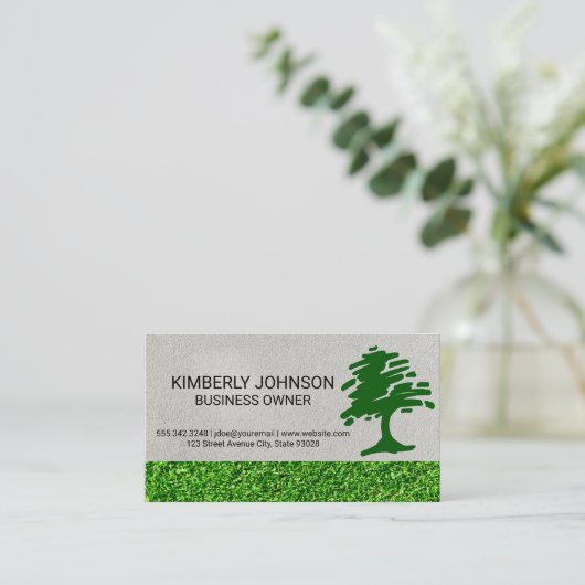 Tree Stylized Logo | Lawn Care 名刺 (スタンド正面)