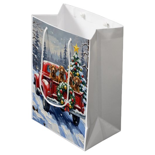 Treeing Walker Coonhound Christmas Red Truck ミディアムペーパーバッグ (正面アングル)