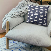 Trendy Blue Swan Pattern Throw Pillow クッション