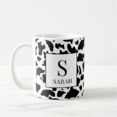 Trendy Cow Print Monogram Initial Name Mug コーヒーマグカップ (左)
