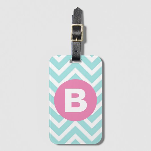 Trendy Light Blue Chevron Pink Monogram ラゲッジタグ (正面縦)