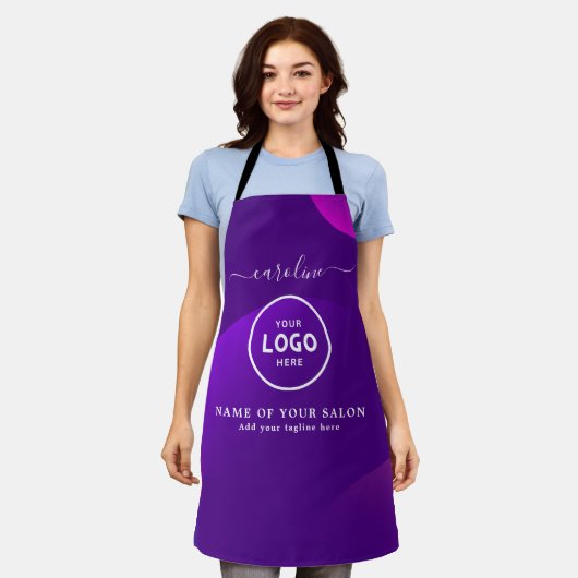 Trendy Modern Salon Logo Apron エプロン (着用した状態)