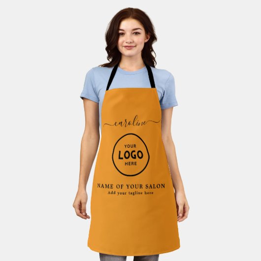  Trendy Modern Salon Logo Apron エプロン (着用した状態)