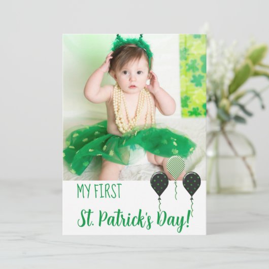 Trendy My First St. Patrick Day Announcement Photo カード (スタンド正面)