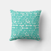 Trendy Teal and White Arrow Pattern クッション (裏面)