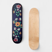 Trendy Urban Street Art Inspired Skateboard スケートボード (正面)