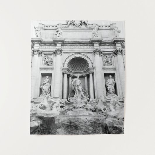 Trevi Fountain in Rome in Black & White #1 #travel タペストリー (正面)