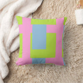 Tri Color Throw Pillow クッション (ブランケット)