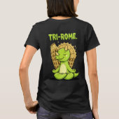 Tri-Rome Zen Triceratops: Cute Dinosaur Yoga at th Tシャツ (裏面)