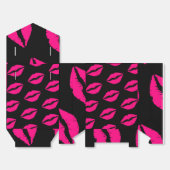 Triangle Lip Print Box Valentine’s Day special  フェイバーボックス (見開き)