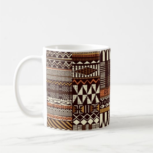 Tribal African style fabric patchwork abstract vin コーヒーマグカップ (左)