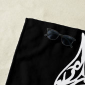 Tribal Doberman Silhouette Minimal Black White ビーチタオル (インサイチュ)