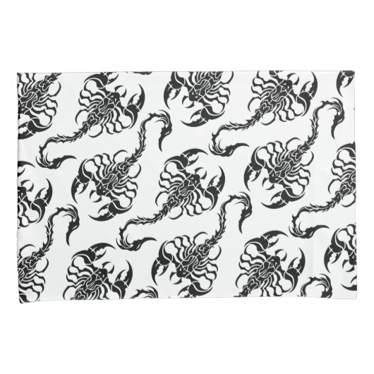 Tribal Scorpion Black and White Pattern 枕カバー (正面右)