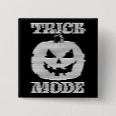 Trick Mode Glitchy Pumpkin 缶バッジ (正面)