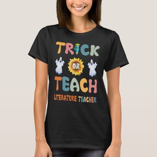 Trick Or Teach Spooky Season Cute Ghost Literature Tシャツ (正面)