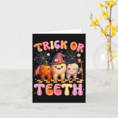 Trick Or Teeth Crew Dental Halloween Costumes Wome カード (黄色い花)