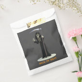 Trick or Treat. Cartoon Grim Reaper フェイバーバッグ (封をした状態)