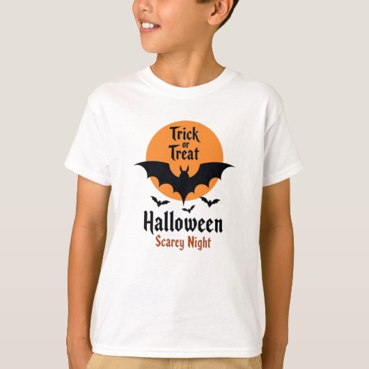 Trick or Treat Halloween Scary Night Bat Tシャツ (正面)