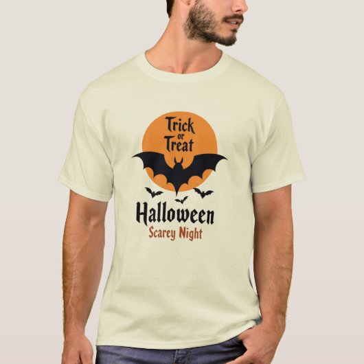 Trick or Treat Halloween Scary Night Bat Tシャツ (正面)