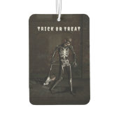 Trick or Treat. Man dressed as skeleton カーエアーフレッシュナー (裏面)