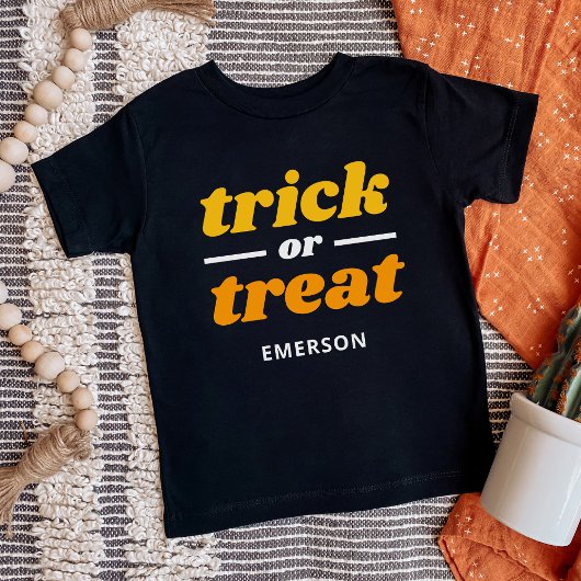 Trick or Treat Monogrammed Halloween ベビーTシャツ