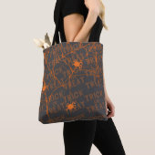 Trick or Treat Spider Black Tote トートバッグ (クローズアップ)