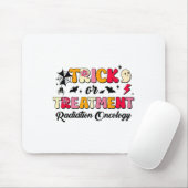 Trick Or Treatment Radiation Oncology Halloween  マウスパッド (マウス)