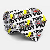 Trikeのパイロット ネクタイ (ロール)
