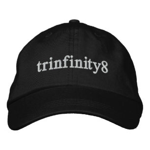 Trinfinity8調整可能な帽子(白いレタリング) 刺繍入りキャップ