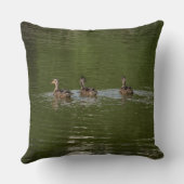 Trio of Ducks クッション (裏面)