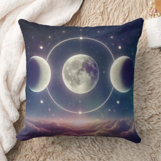Triple Moon Phases  – Celestial Lunar Throw Pillow クッション (ブランケット)