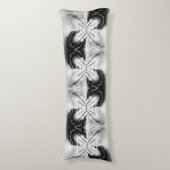 TripX白色 ボディピロー (正面縦)