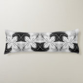 TripX白色 ボディピロー (正面)