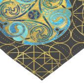 Triquetraの装飾的なケルト族のオーナメント ショートテーブルランナー (コーナー)