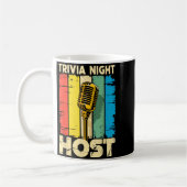 Trivia Night Host Quiz Game Entertainer Moderator  コーヒーマグカップ (左)
