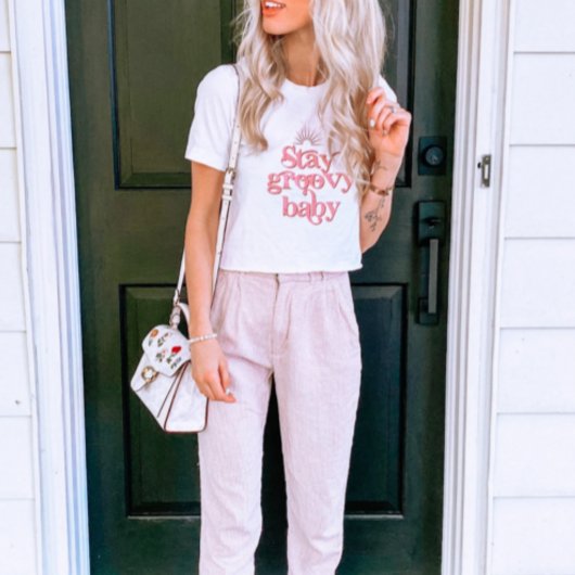 TRIXIE 70のレトロピンクステイグルービーベビーヒッピー Tシャツ