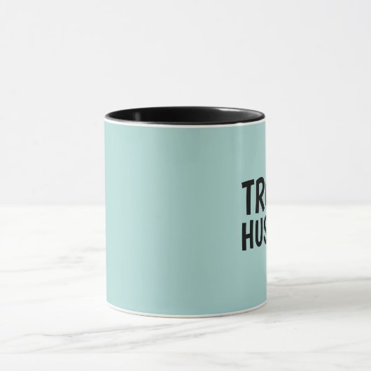 TROPHY HUSBAND COFFEE MUG マグカップ (中央)