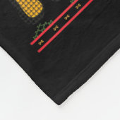 Trophy Husband Fueled By Christmas Tree Cakes Ugly フリースブランケット (角)