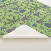 Tropical animals seamless pattern green and grey シェルパブランケット (3/4)