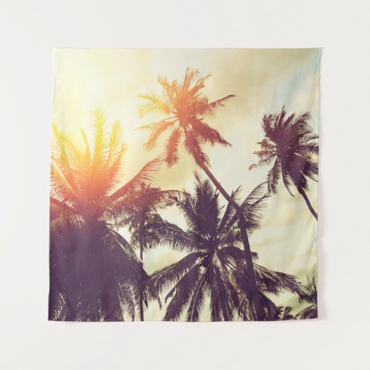 Tropical beach background with palm trees silhouet タペストリー (正面)