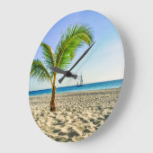 Tropical Beaches | Sailboat, Palm Tree, Aruba ラージ壁時計 (傾斜)