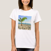 Tropical Beaches | Sailboat, Palm Tree, Aruba Tシャツ (正面)