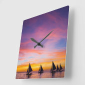 Tropical Beaches | Sunset Sailboats, Phillipines スクエア壁時計 (傾斜)